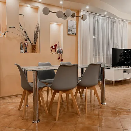 Apartment Dom Pod Skrzycznem Z Prywatnym Ogrodkiem Szczyrk